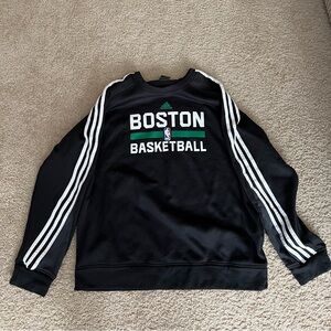 Adidas boston celtics mens xl crewneck sweatshirt. Climalite perfect condition